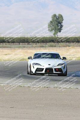 media/Sep-15-2024-Speed Ventures (Sun) [[7a54f7ed2f]]/Black Group/Session 1 (Outside Grapevine)/